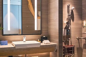 DoubleTree by Hilton Hotel Shenzhen Longhua