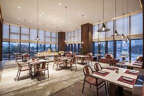 DoubleTree by Hilton Hotel Shenzhen Longhua