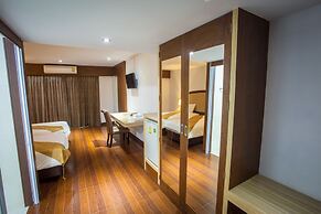 NH Elegant Hotel