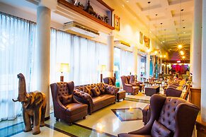 NH Elegant Hotel