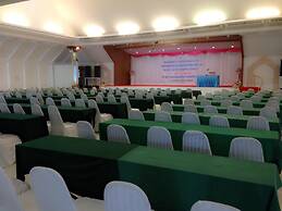 NH Elegant Hotel