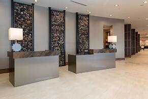 DoubleTree by Hilton Evansville