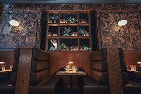 DoubleTree by Hilton Evansville