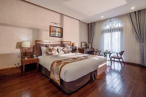 Canvas Sapa Legend Hotel