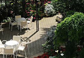 Hotel Stella