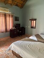 Pelican Lodge and Camping