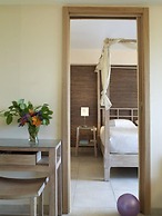 Belle Helene Hotel