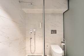 Elan Hotel