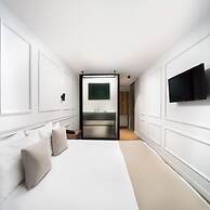 Elan Hotel