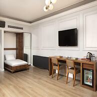 Elan Hotel