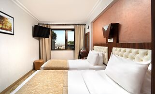 Elan Hotel