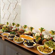 Elan Hotel