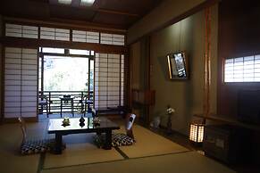 Kobayashiya