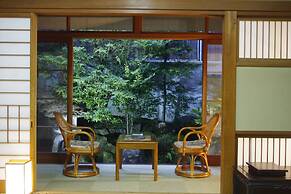 Kobayashiya