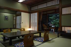 Kobayashiya
