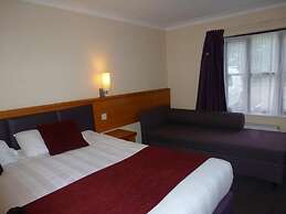 Wheatsheaf Hotel by Chef and Brewer Collection