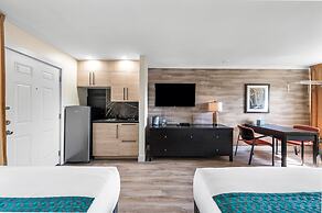 Auberge Shores Inn & Hotel