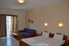 Dias Hotel