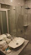 Heeren Straits Hotel