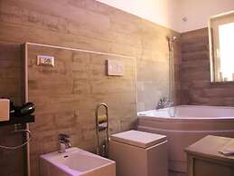 Roma Veneto Relais