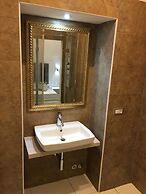 Roma Veneto Relais