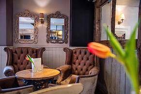 Greswolde Arms Hotel by Chef and Brewer Collection