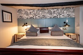 Greswolde Arms Hotel by Chef and Brewer Collection
