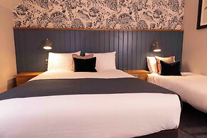 Greswolde Arms Hotel by Chef and Brewer Collection