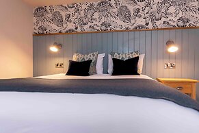 Greswolde Arms Hotel by Chef and Brewer Collection