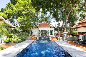 Nai Harn Baan-Bua Villas
