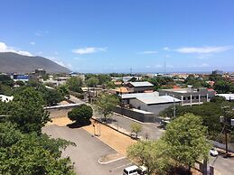 New Kingston Guest Apartment V