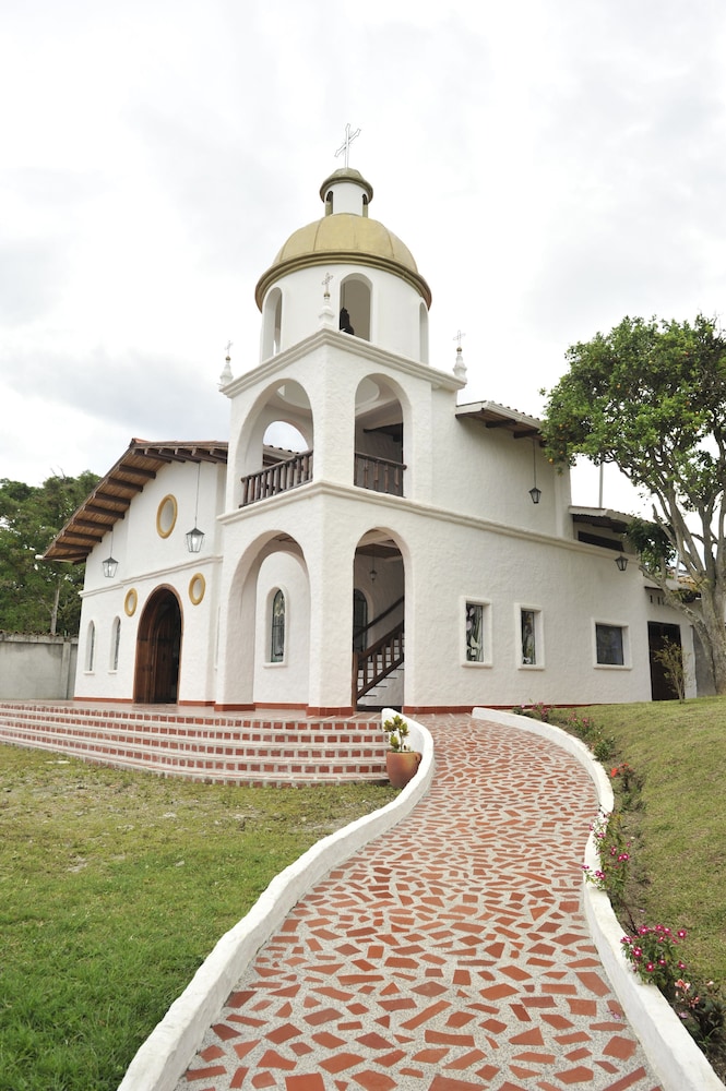San Agustin Internacional Hotel