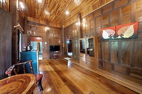 Athithara Homestay