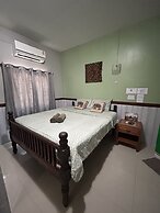 Baan Are Gong Riverside Homestay