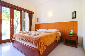 Gora Beach Inn