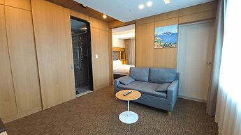 Ramada Sokcho Hotel