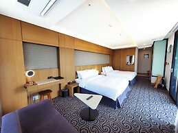 Ramada Sokcho Hotel
