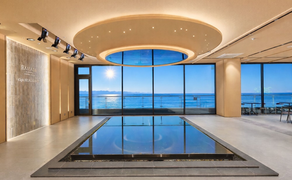 Ramada Sokcho Hotel