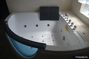 Boomerang Hotel