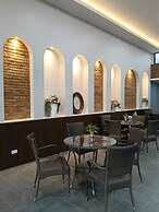 KYP Hotel