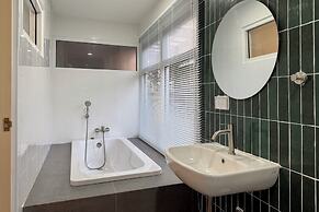 KYP Hotel