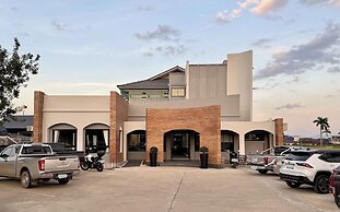 KYP Hotel
