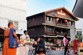 Pukha Nanfa Hotel