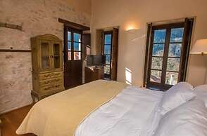 Epoches Luxury Suites