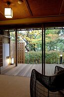 Yoshidaya Sannokaku