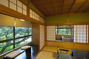 Yoshidaya Sannokaku
