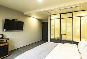 Gimhae Brown Dot Hotel Waterpark