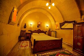 Vineyard Cave Hotel