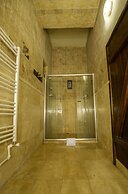 Vineyard Cave Hotel