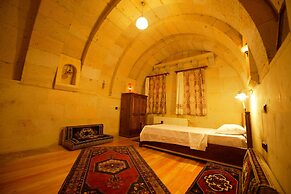 Vineyard Cave Hotel